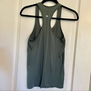 Lululemon Racerback in Green